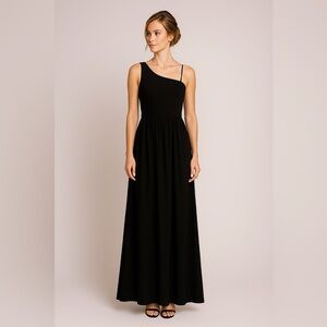 Vera Wang Black One-Shoulder Gown